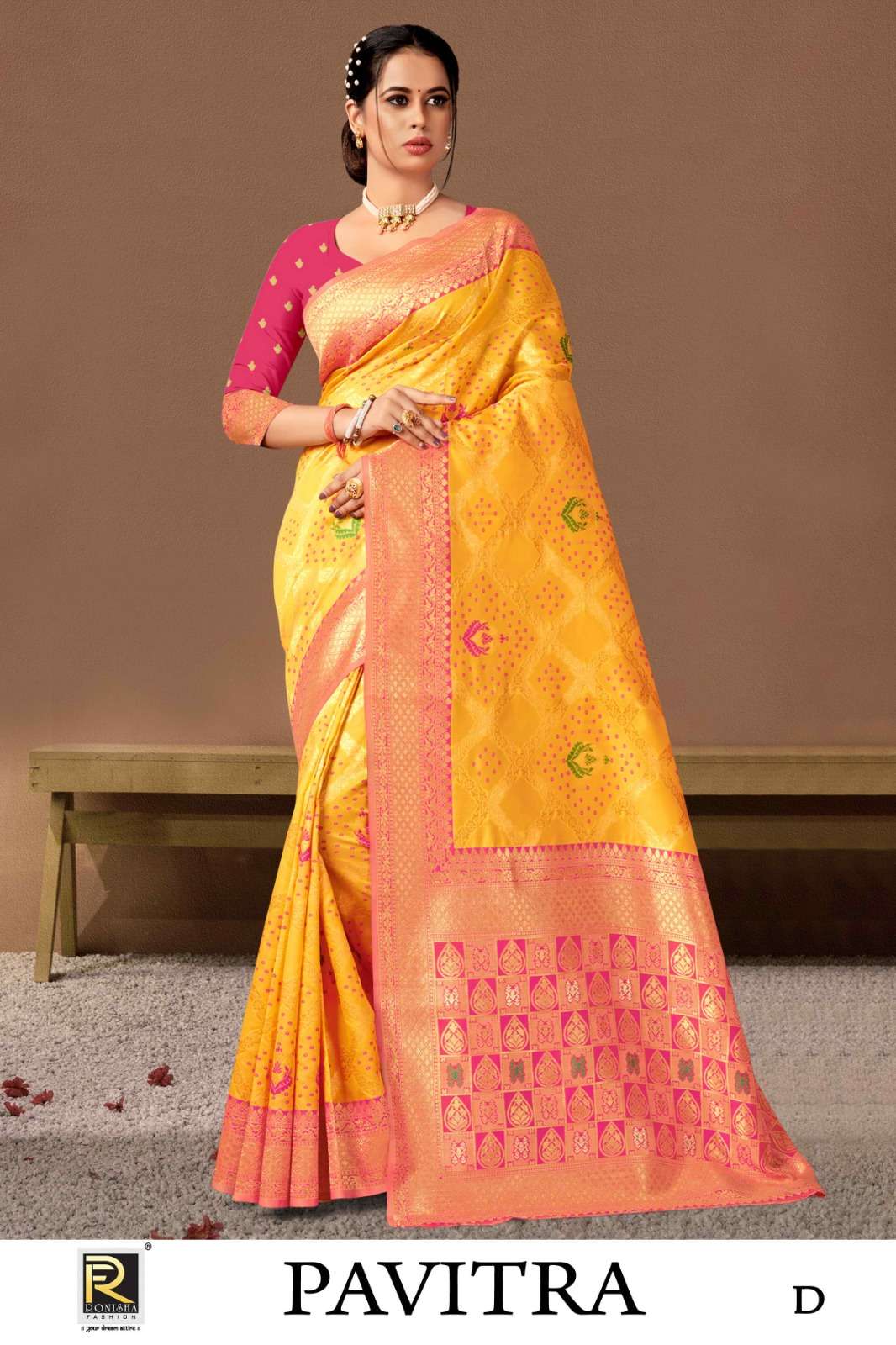 Wedding Banarasi Sarees - Buy Banarasi Sarees for Weddings online - Sacred  Weaves