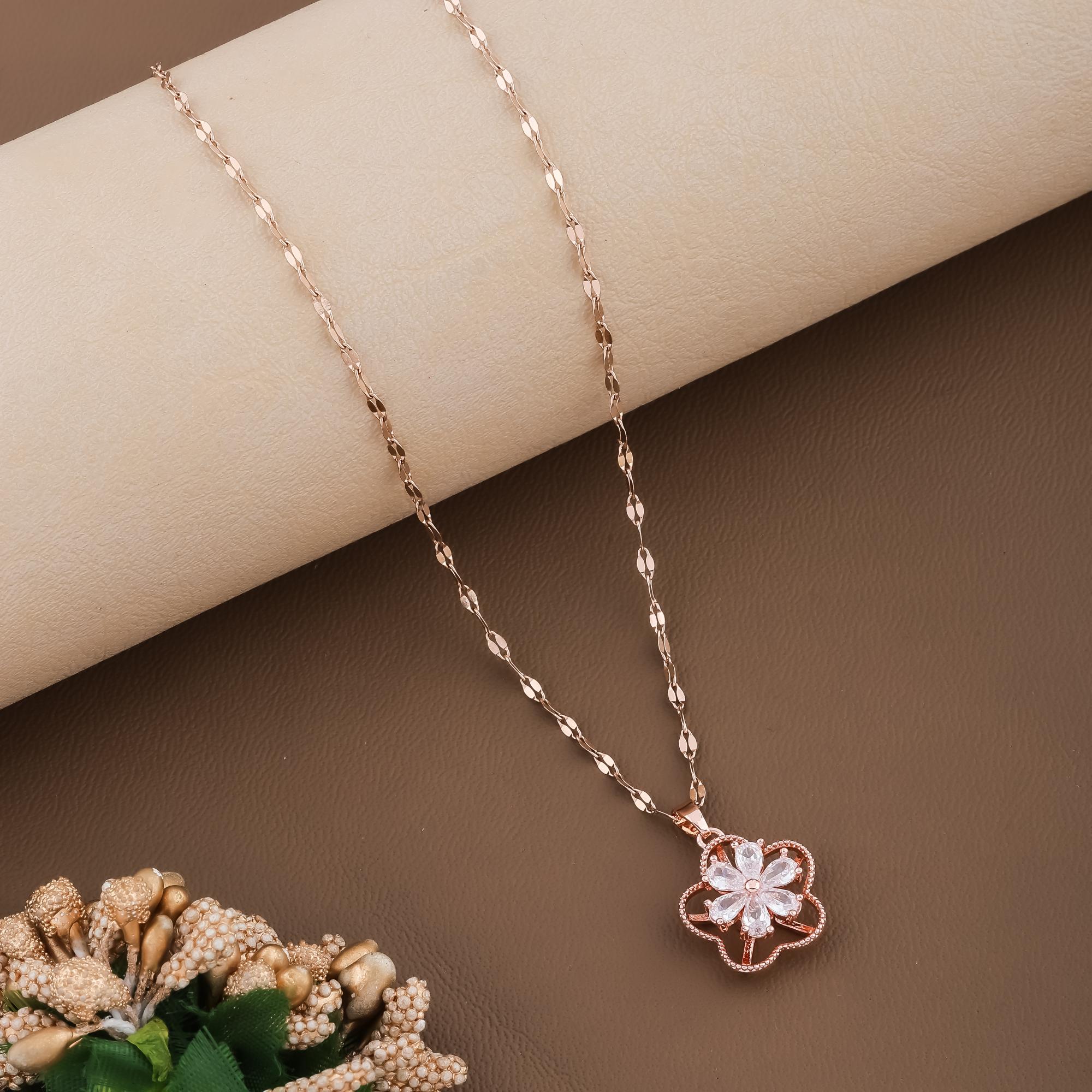 White Flower Necklace