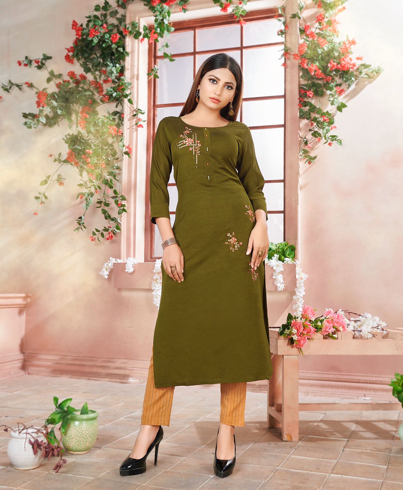 Rt Meher Hand Work Embroidery Kurti With Bottom Catalog