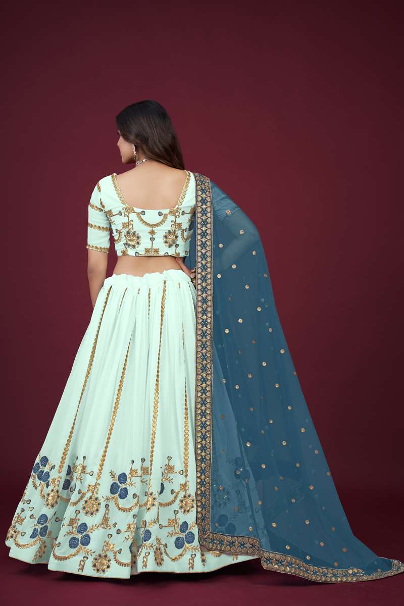 Aahvan Glamour Lehenga Choli at Wholesale Price