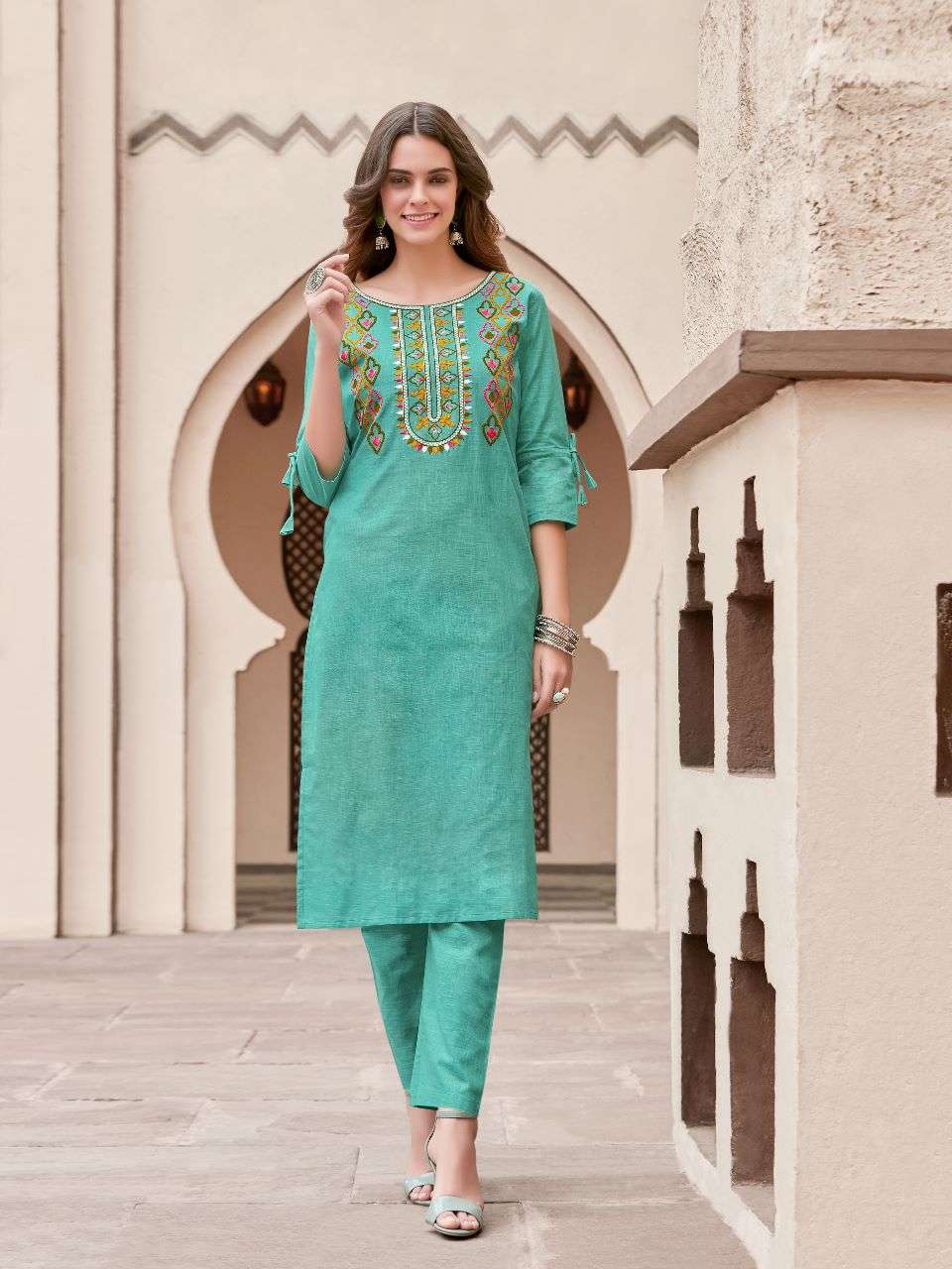 SYASII launching Unic Designer kurti set for upcoming festival KURTI WITH PENTPURE VOL-2