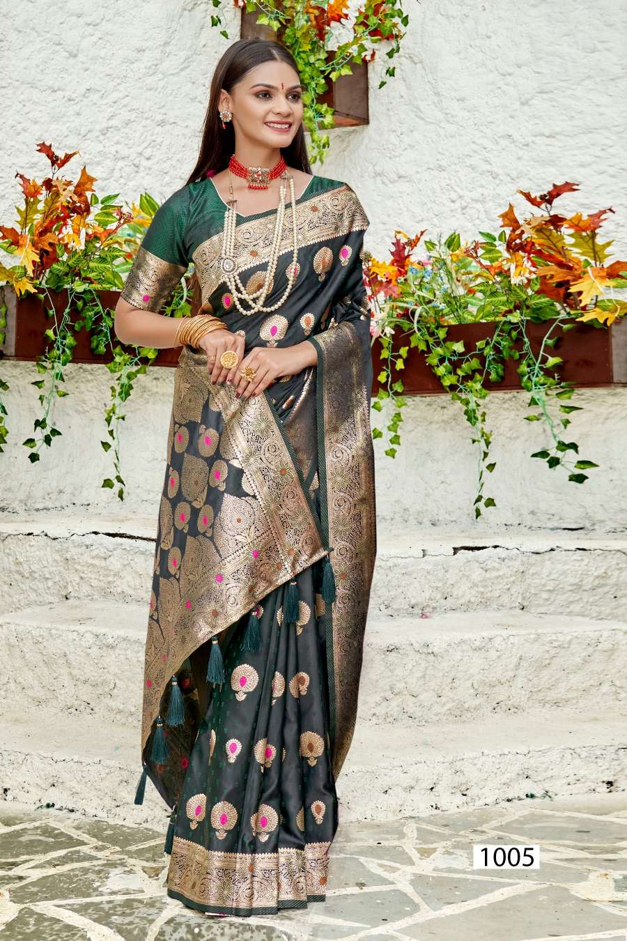 Saroj Aalap Designer Silk Saree Wholesale catalog