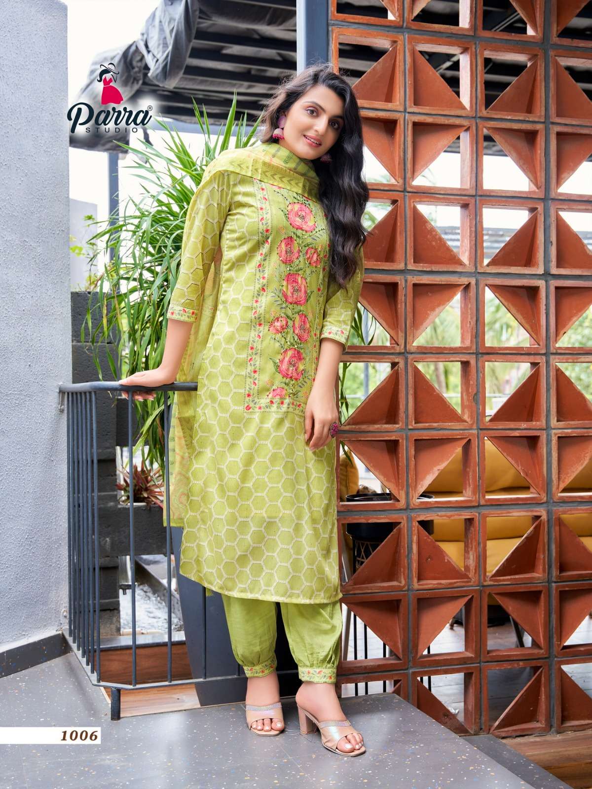 PARRA STUDIO NIRWA VOL 1 Kurti Wholesale catalog