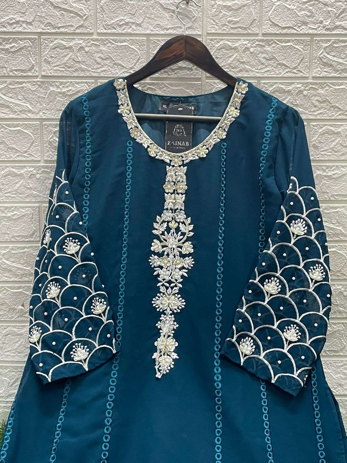 Zainab Fashion Studio Lpc 148 Dress Materials Wholesale catalog
