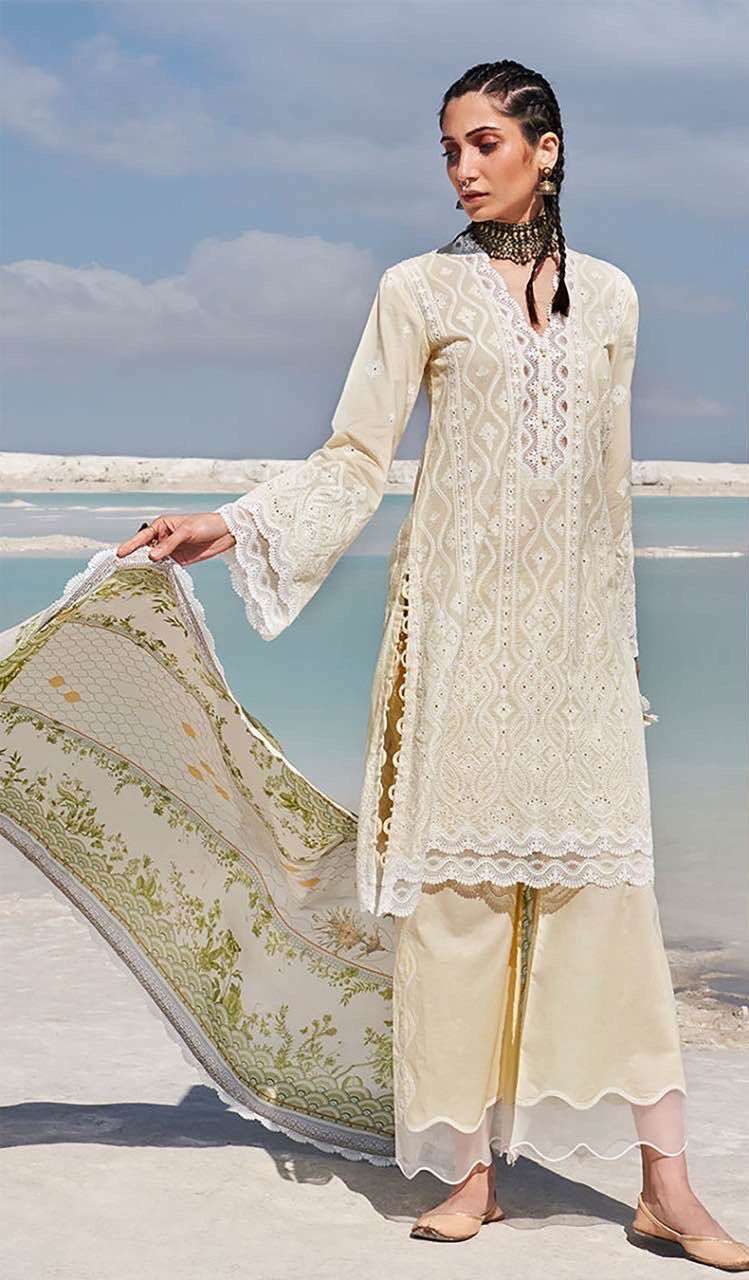 Zarqash Lawankari 24 Salwar Kameez Wholesale catalog