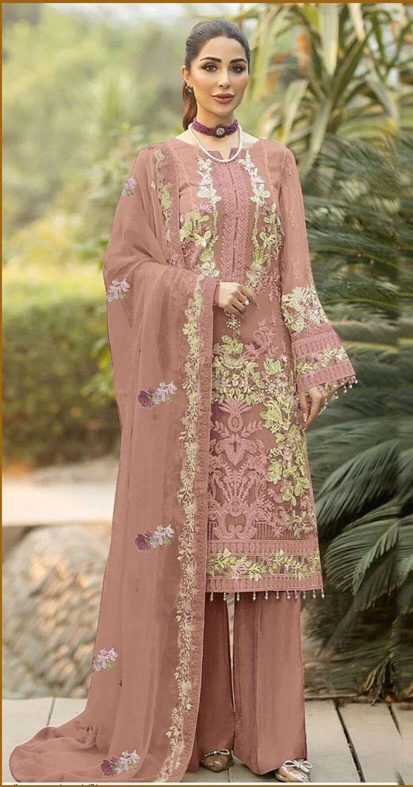 Bilqis B 13 Faux Georgette Pakistani Suits Wholesale catalog