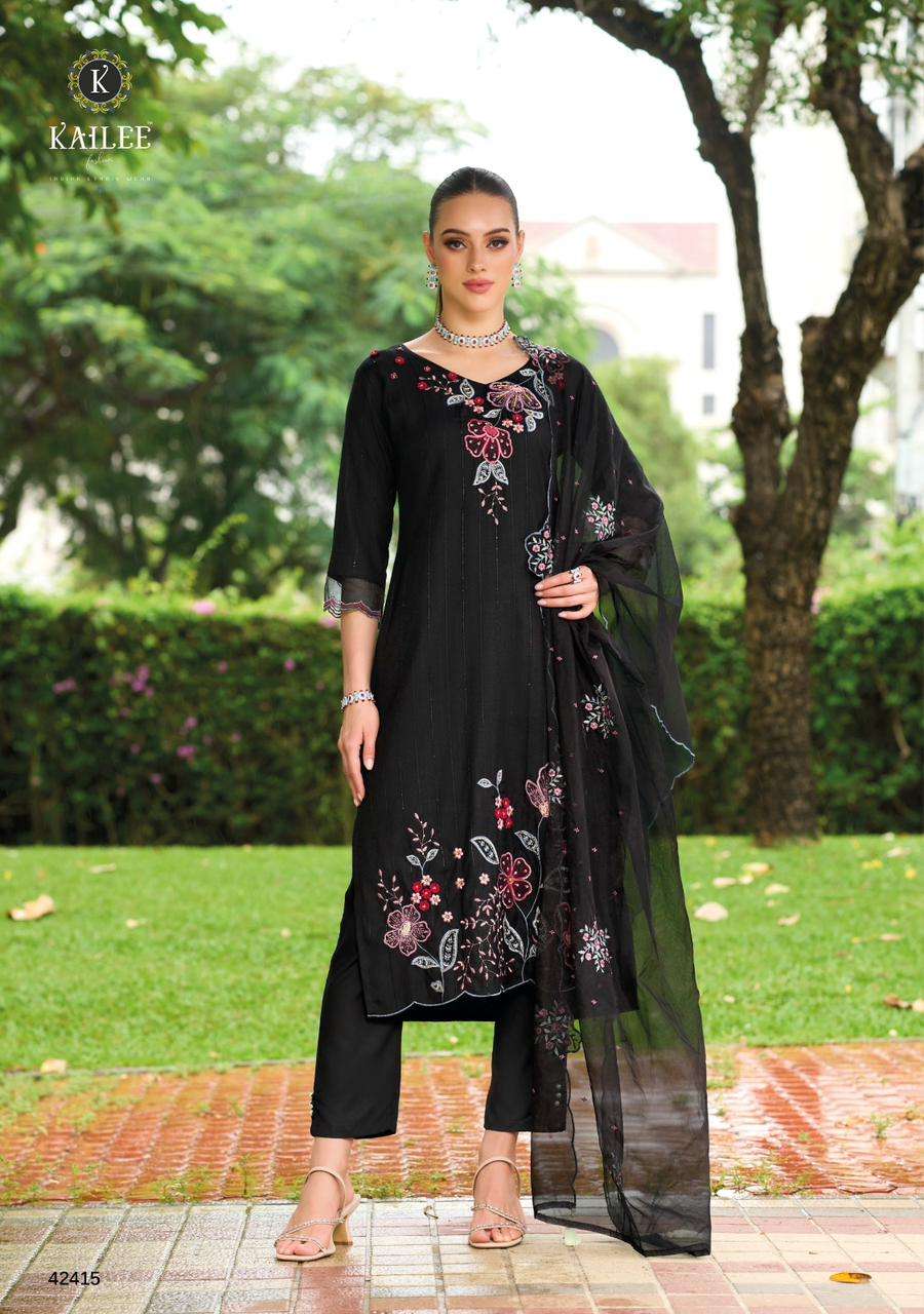 KAILEE FASHION MAHNOOR CATLOUGE Kurti Wholesale catalog