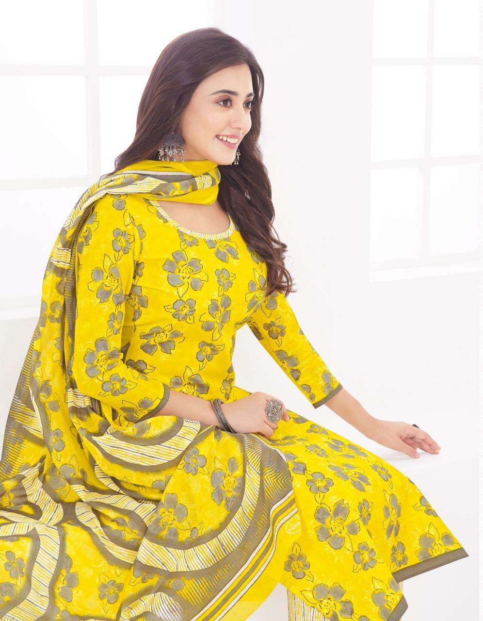 Baalar Kashmir Vol-1- Lawn Cotton Dress Material Wholesale Catalog