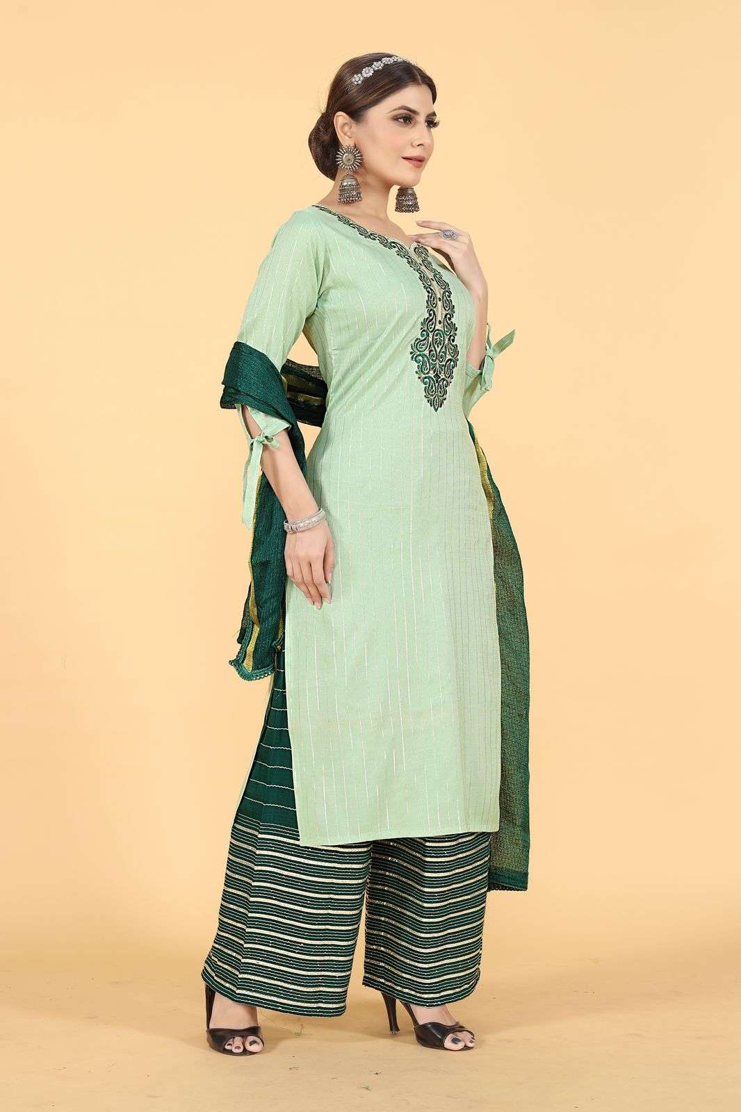 Seamore Padmavati One 5001 Kurti Wholesale catalog