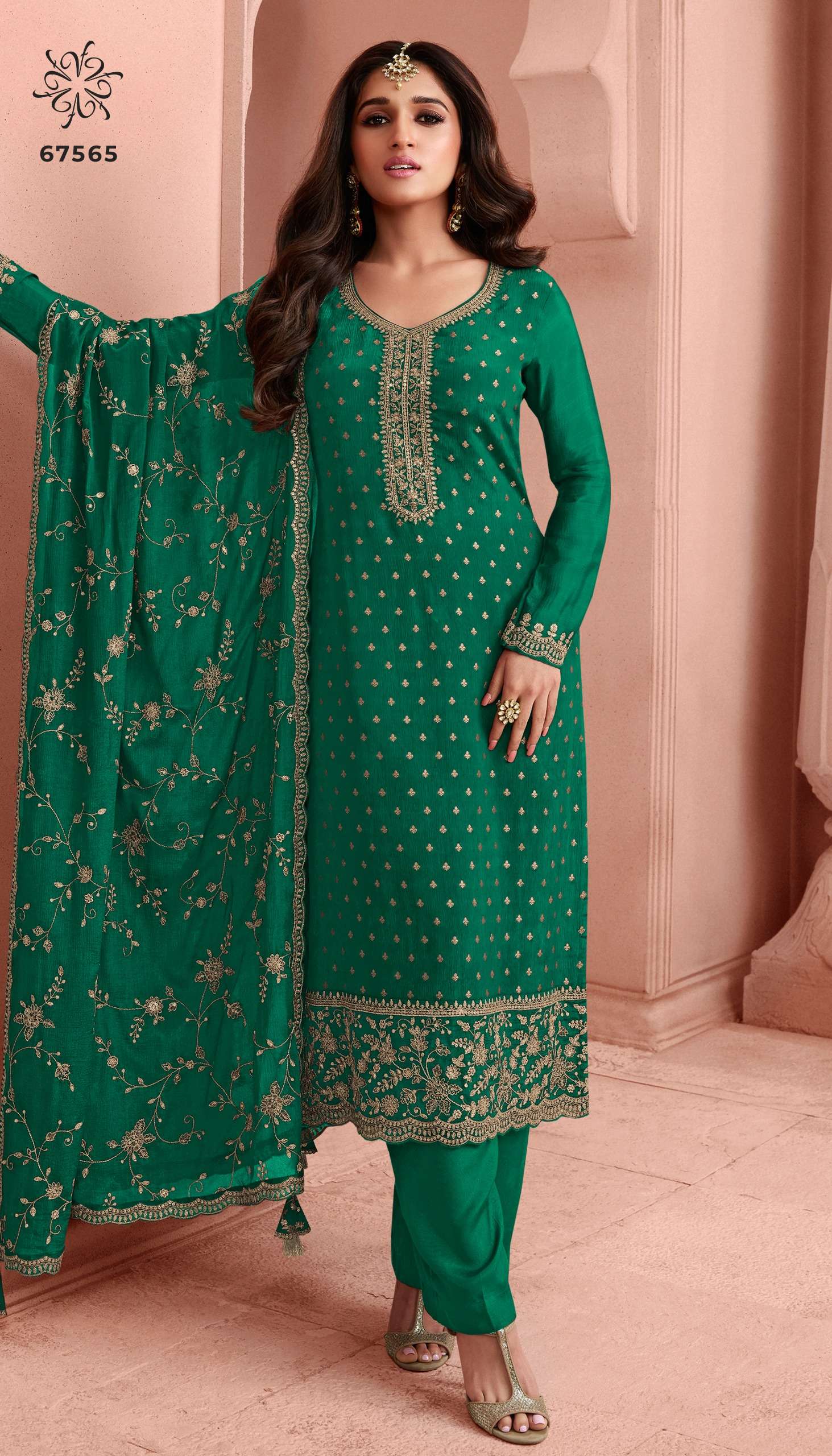 Vinay Kuleesh Swarnaa Colour Plus Salwar Kameez Wholesale catalog