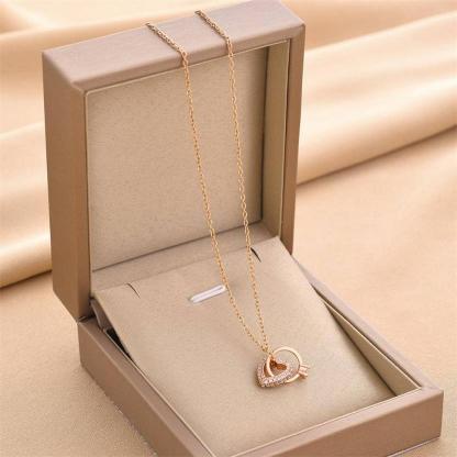 HeartinRing Necklace