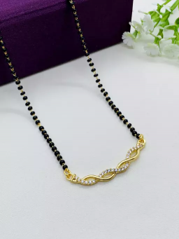 Gold Valvaliyu Mangalsutras