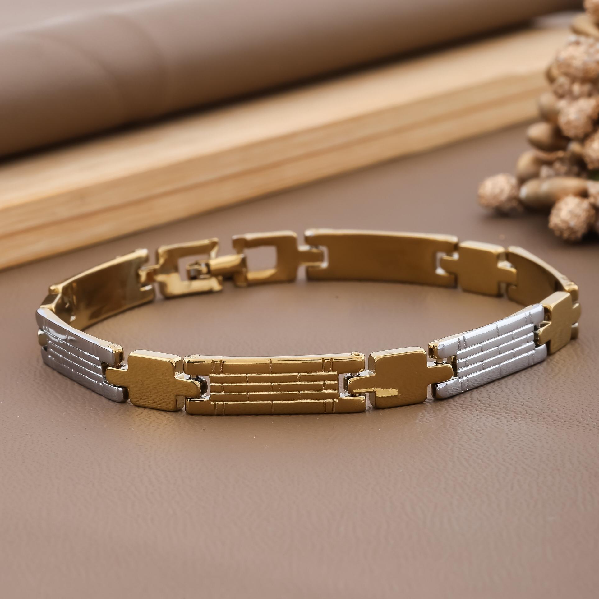 Classy Men Gold Alloy Metal Charm Bracelet 