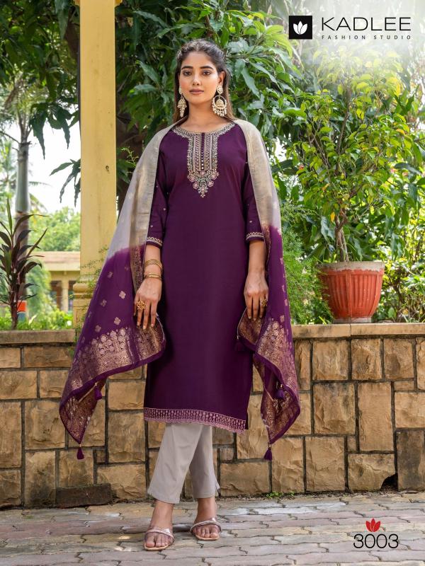 Kadlee Bahaar Beautiful Kurtis Online India