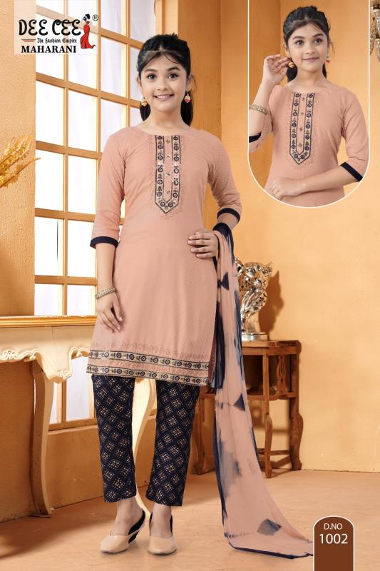 Deecee Maharani online kurtis india myntra