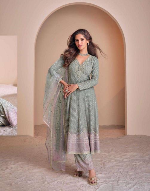 Sayuri Aayna Real Gerogette Salwar Kameez Wholesale Catalog