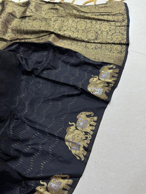 Dazira Banarasi craftsmanship Catalog top 10 saree websites in india