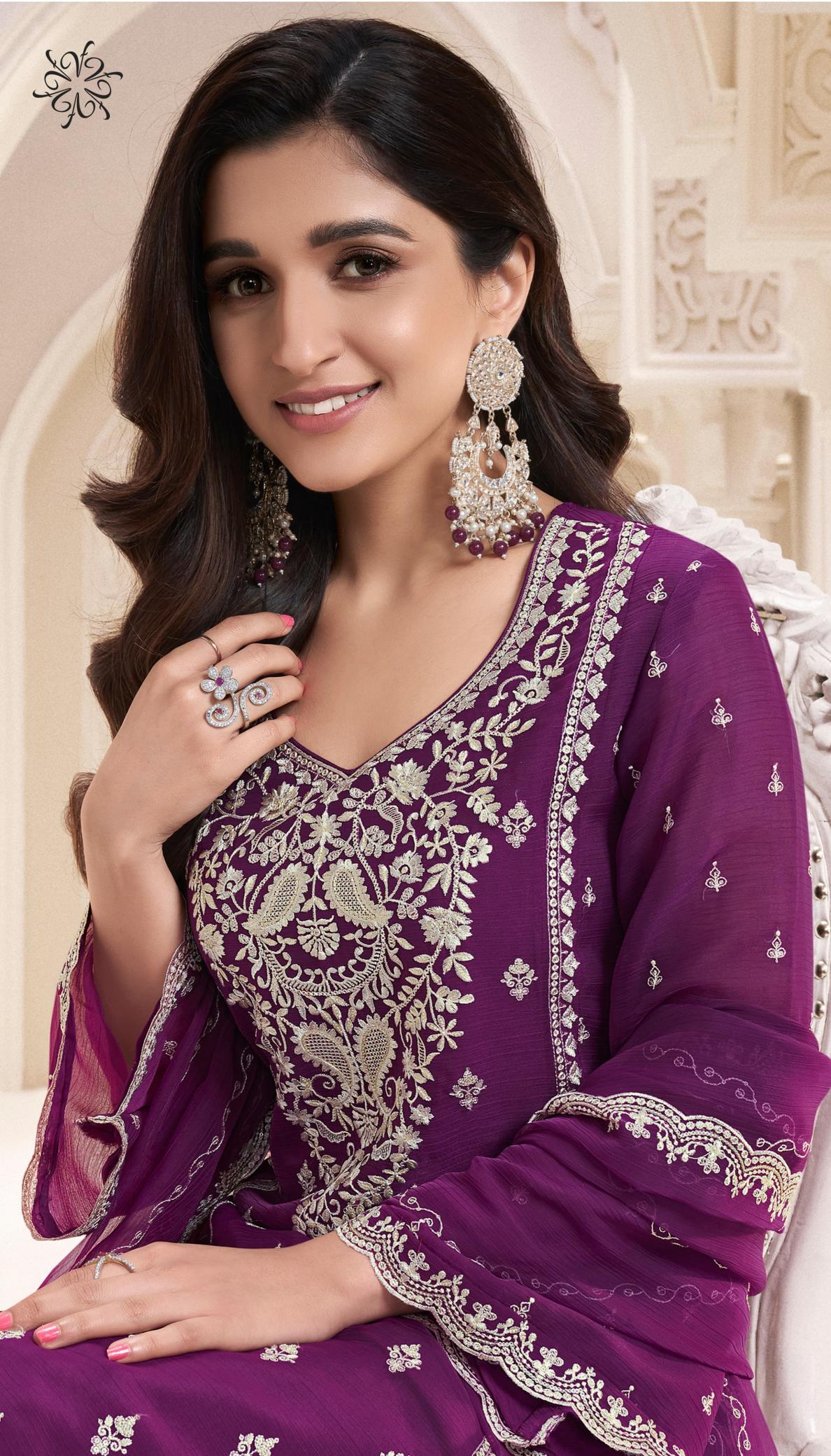 Vinay Kuleesh Naisha wholesale market of salwar kameez in kolkata