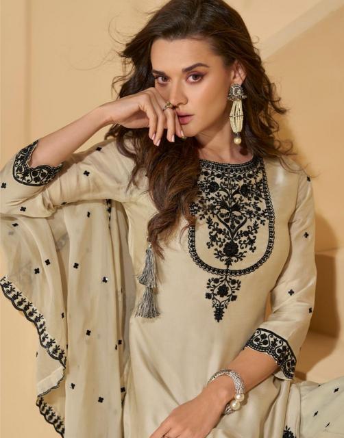 Sayuri Reyna Catalog wholesale salwar kameez pakistan